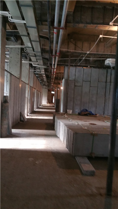 交大教學樓裝配式墻板施工